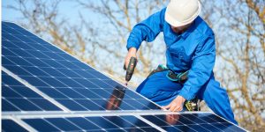 Installation Maintenance Panneaux Solaires Photovoltaïques à Bélis